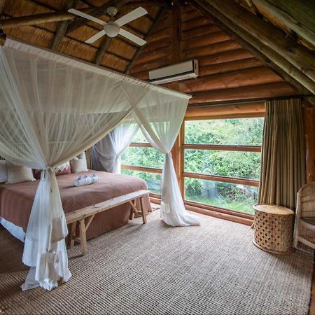 Rhino River Lodge Manyoni Private Game Reserve Exterior photo